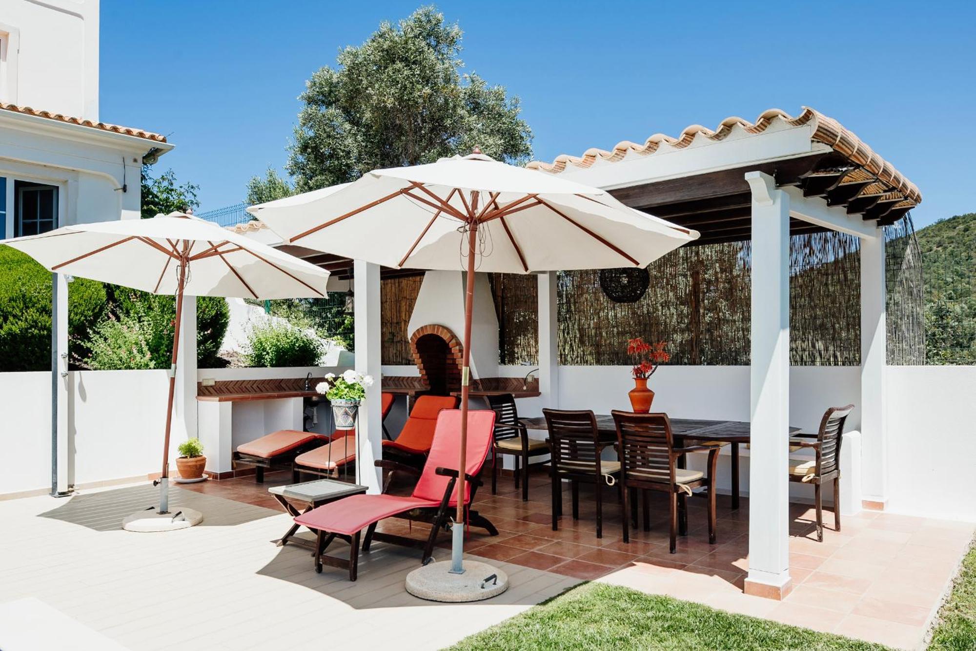 Bed and Breakfast Entrecolinas Paderne  Exterior foto